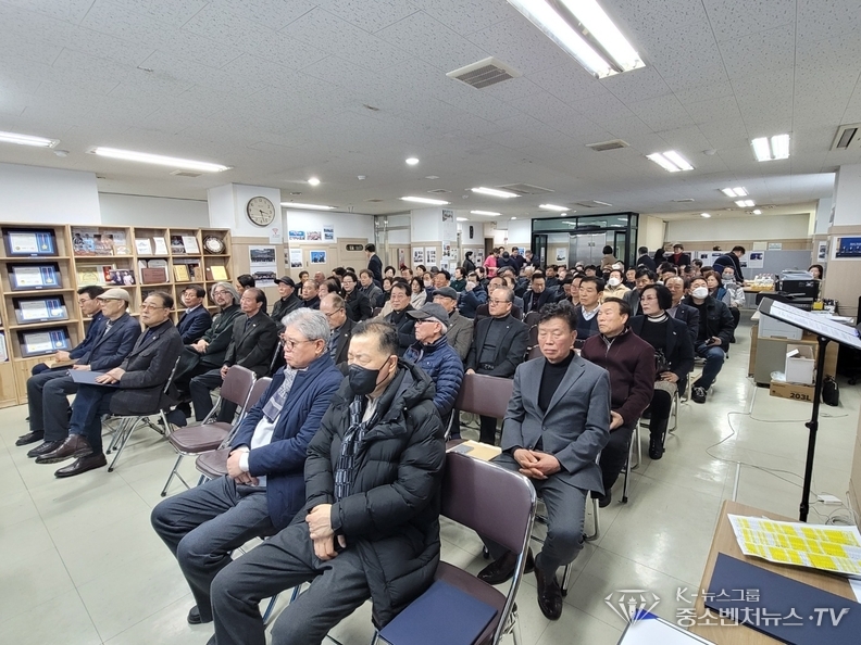 광주광역시 동구 더불어민주당 이병훈(광주 동남을) 선거대책본부 출범식 참석자들