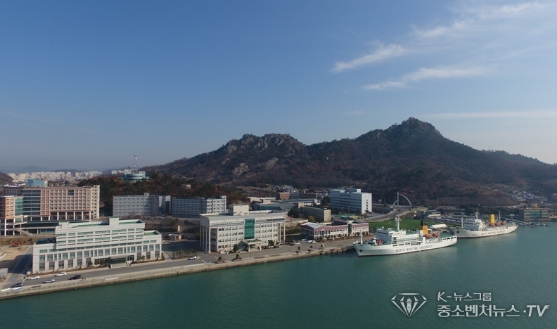 하늘에서 바라본 국립목포해양대학교 전경 <사진제공=국립목포해양대학교>
