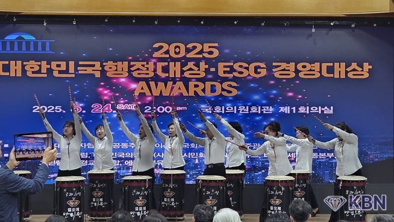 K2만 난타단 공연
