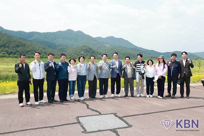 김영록 전남도지사 매표소 입구에서 제21대 대통령선거 투표 참여 캠페인