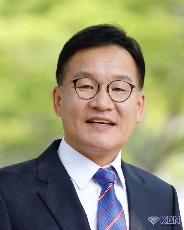 강위원 신임 전남도 경제부지사.