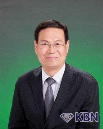 정창덕 전국대학총장연합회 회장