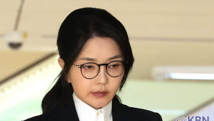 12일 김건희 구속심사 특검 의견서 제출…남부 구치소 대기