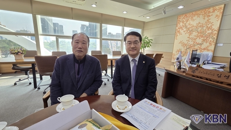 광주광역시청 “김영문 경제부시장” 우리밀에 감동받았다.